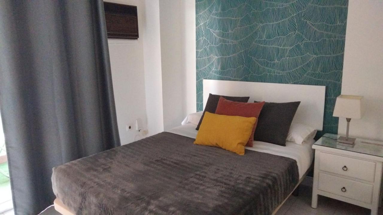 Triana Fenix Apartment Seville Ngoại thất bức ảnh