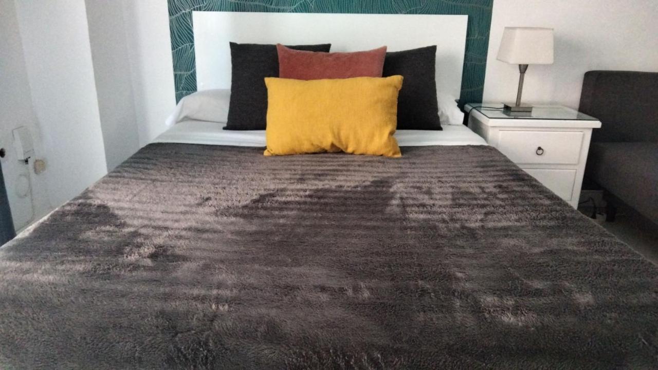 Triana Fenix Apartment Seville Ngoại thất bức ảnh