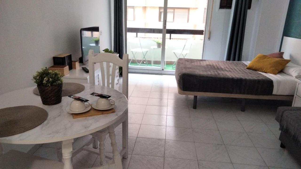 Triana Fenix Apartment Seville Ngoại thất bức ảnh